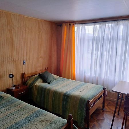 Hostal Y Residencial El Mundial Puerto Natales Exteriér fotografie