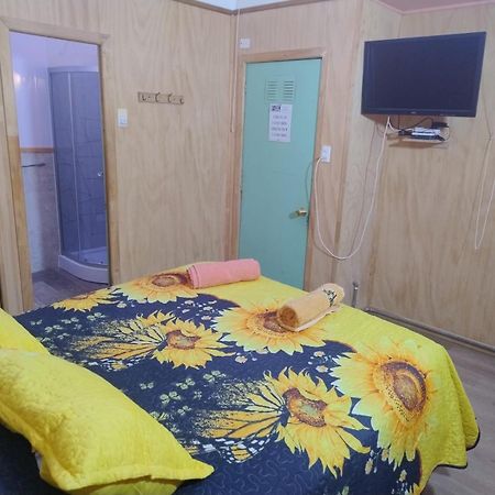 Hostal Y Residencial El Mundial Puerto Natales Exteriér fotografie